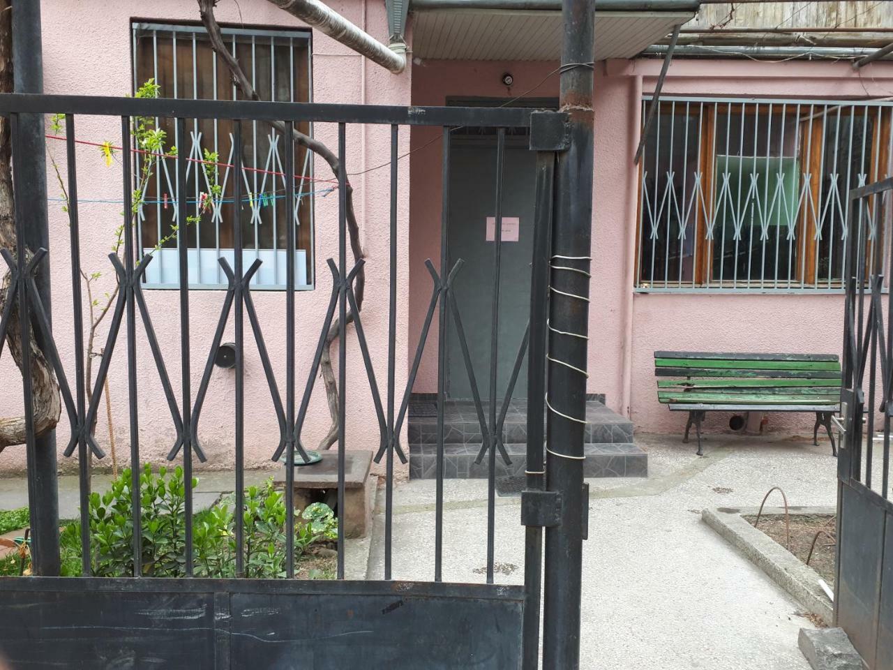Agmashenebeli95 Aparthotel Тбилиси Екстериор снимка