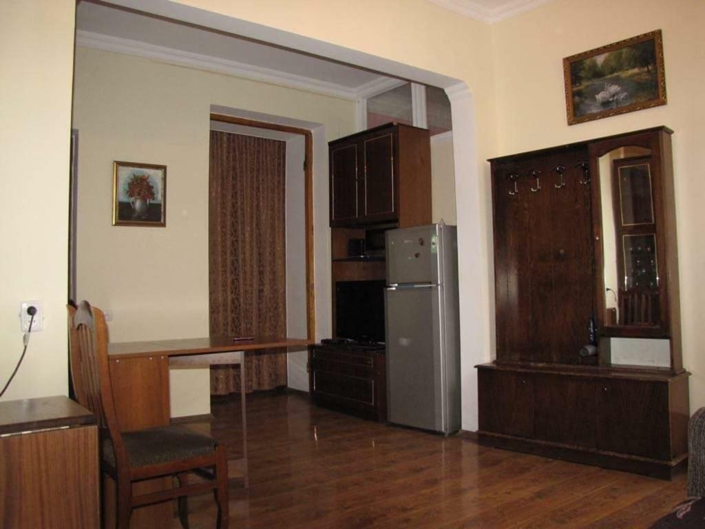 Agmashenebeli95 Aparthotel Тбилиси Екстериор снимка